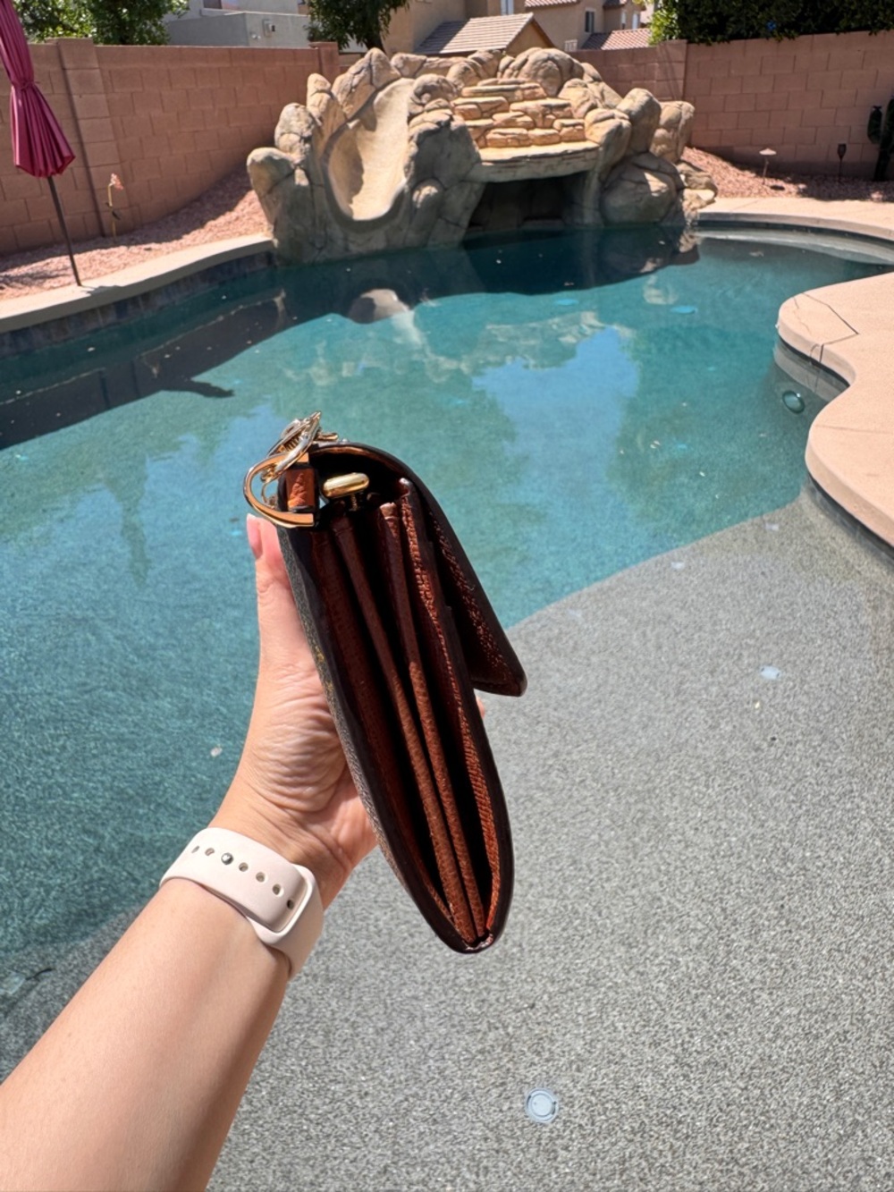 Louis Vuitton Brown Monogram Crossbody Wallet with Gold Chain - Picture 10 of 12